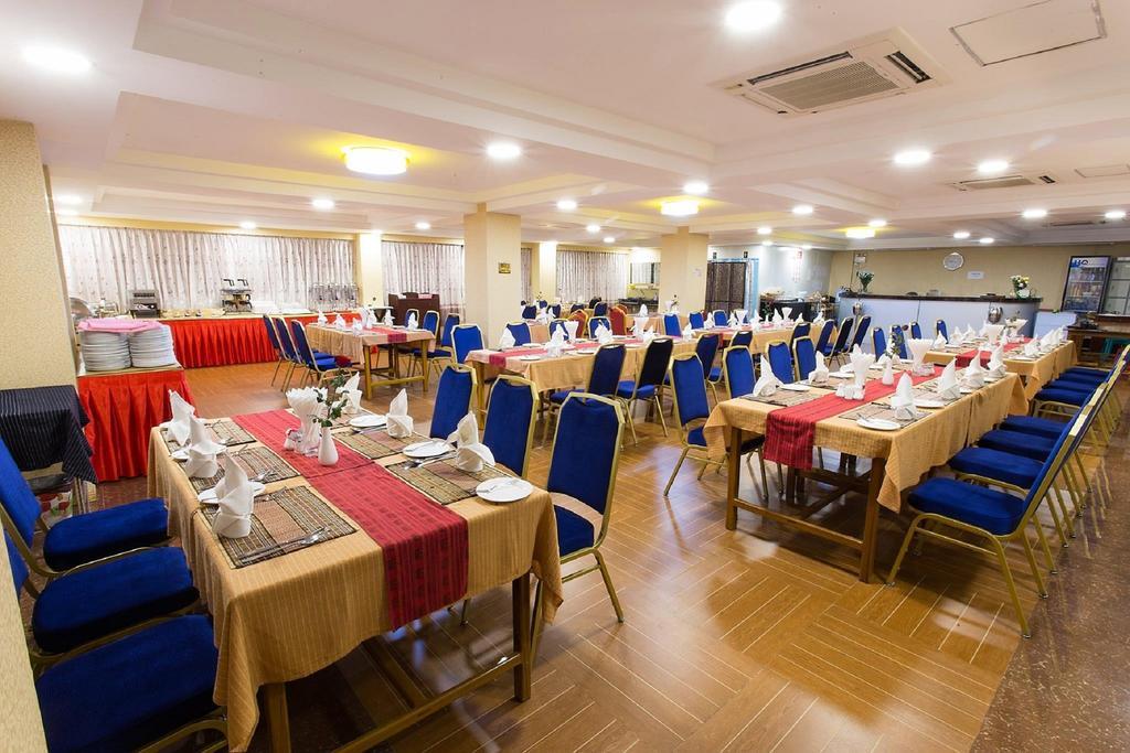 Royal Star Hotel Taunggyi Bagian luar foto